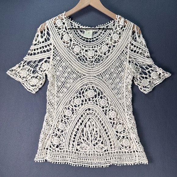 SOLITAIRE Boho Lace Pattern Cream Crochet Blouse | Summer Swim Coverup Size Med - Picture 2 of 8